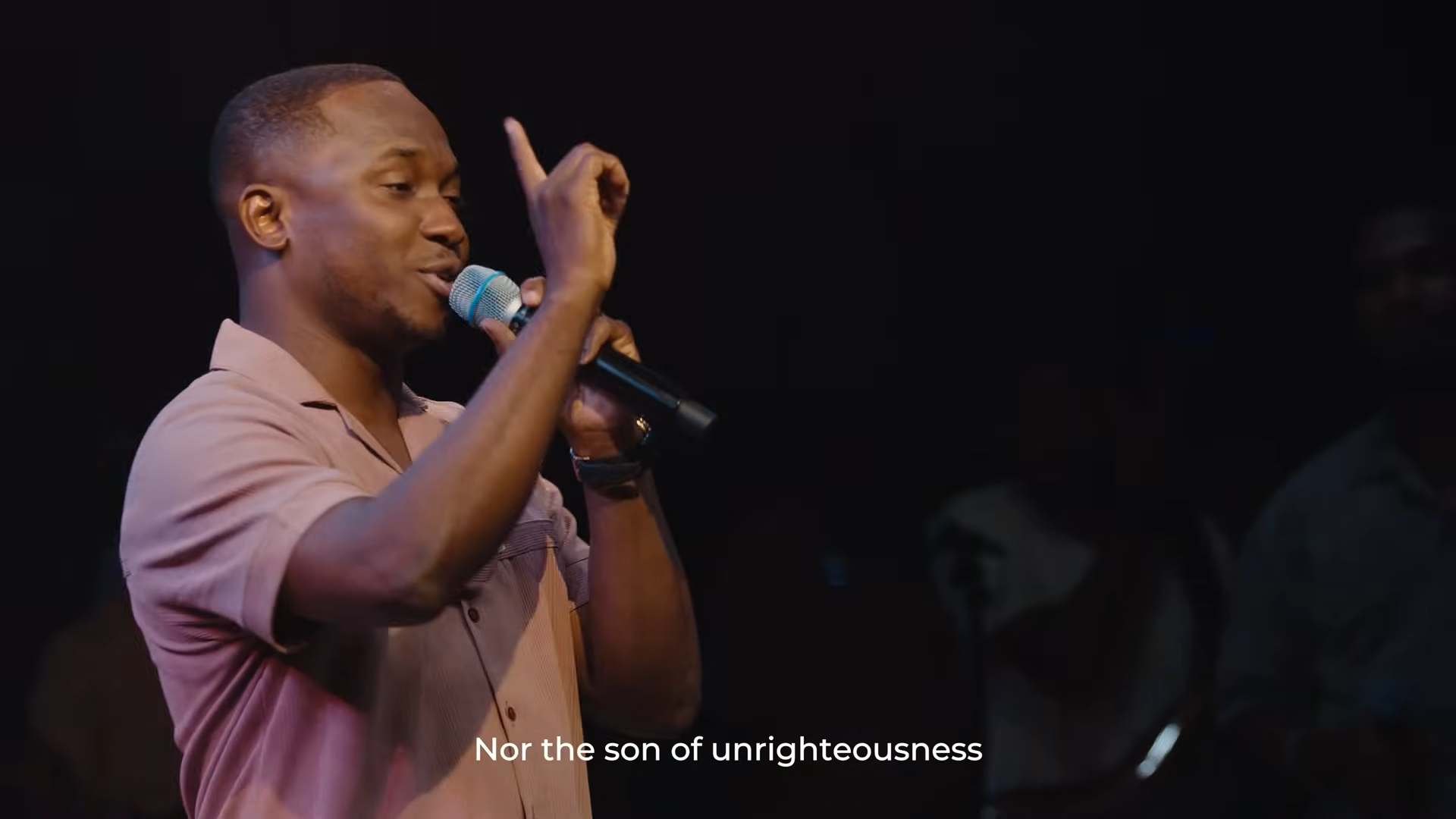 God Is Not a Man: The Unshakeable Faith in Siisi Baidoo’s “Do It Again” (feat. Joe Mettle)